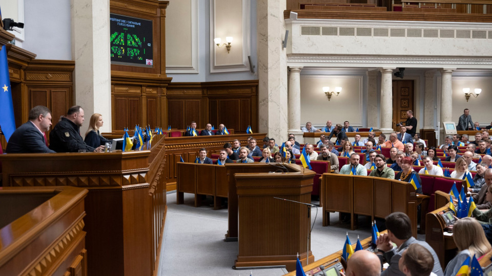 В парламенте зарегистрировали законопроект о продлении срока обновления военно-учетных данных