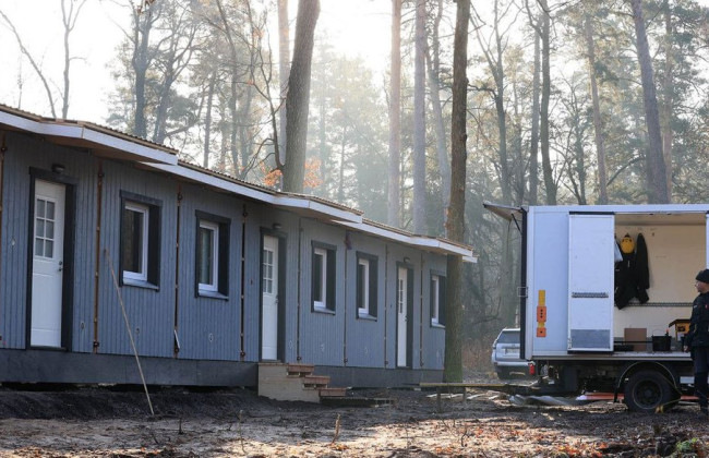 Власти нарабатывают устойчивые решения, чтобы обеспечить жильем ВПЛ