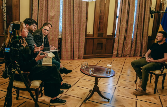 Как Украина планирует взаимодействовать с США в случае президентства Трампа, – рассказал Зеленский