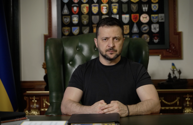 Зеленский в Сингапуре обсудил с делегацией США усиление ПВО и санкции против рф