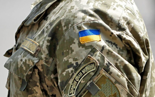 Підстави для звільнення військових, які проходять службу за контрактом: перелік