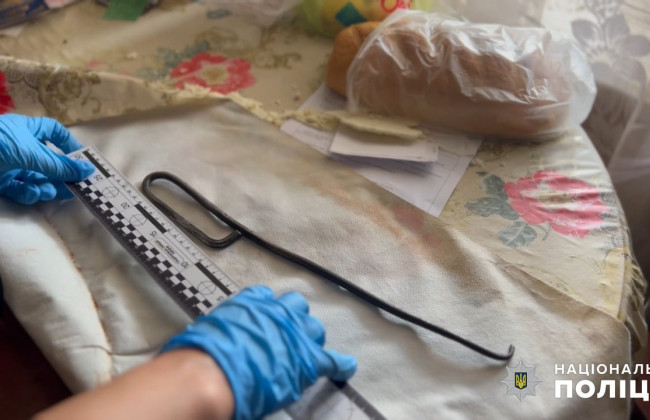 В Одесской области мужчина из-за ревности кочергой забил свою сожительницу до смерти