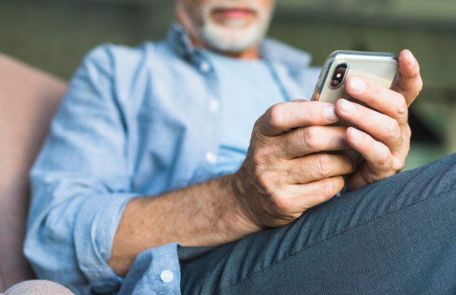 Когда возобновят выплату пенсии лицу из числа ВПЛ, если идентификацию провели в банке