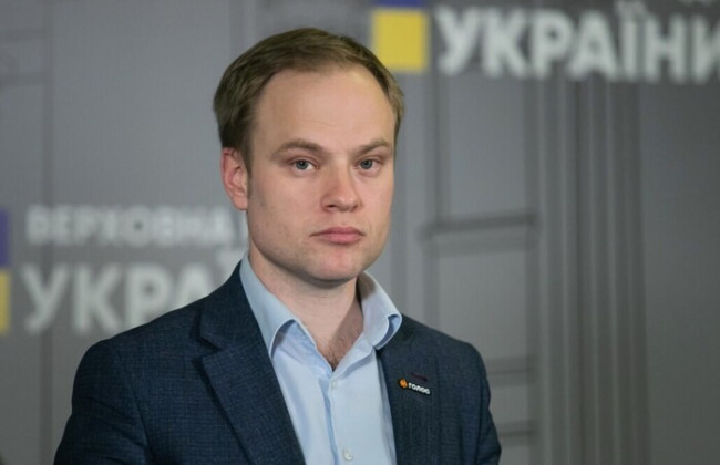 Ярослав Юрчишин внес законопроект, освобождающий онлайн-медиа от ответственности за комментарии читателей, если их удалили в течение 3 дней с момента получения определения суда