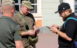 В Раді пояснили, в яких випадках працівники ТЦК можуть застосовувати силу до громадян