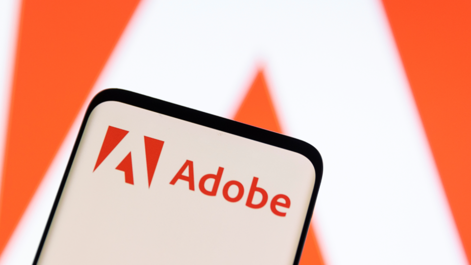 Adobe відтепер зможе отримати повний доступ до контенту творців: що відомо