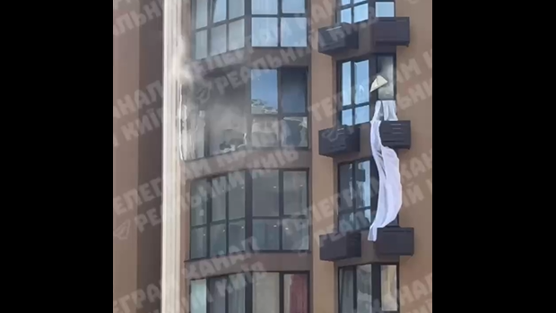 У Києві в одній із багатоповерхівок вибухнув акумулятор, відео