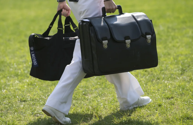 У Байдена подняли вопрос о возможном усилении развертывания стратегического ядерного оружия США