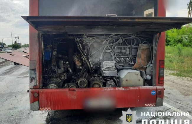 В Вышгороде на Киевщине вспыхнул рейсовый автобус