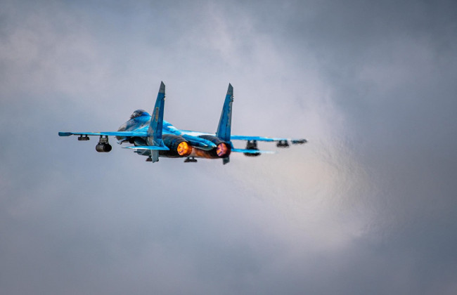 Украинский военный самолет впервые нанес удар по цели на территории рф, — СМИ