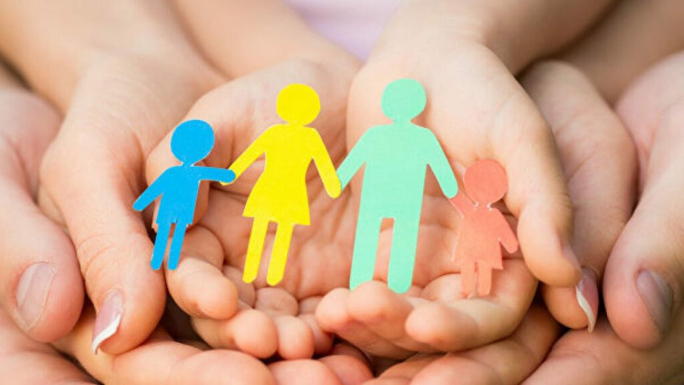Збільшення терміну перебування дитини та можливість відкрити ФОП: основні зміни, спрямовані на розвиток патронатних сімей