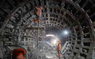 В Киевском метрополитене назвали сроки возобновления движения поездов между станциями «Демеевская» и «Лыбидская»