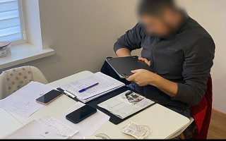 У ВАКС прокоментували вилучення мобільних телефонів як речових доказів у «білокомірцевих» злочинах