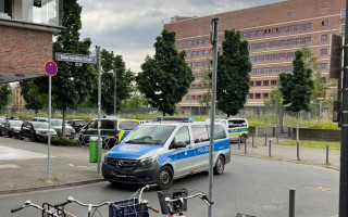 У Німеччині напали з ножем на українку серед білого дня у парку