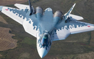 Українські дрони атакували два новітні російські винищувачі Су-57