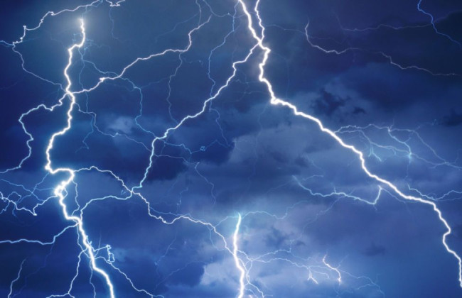 На Тернопольщине в поле молния убила военного в поле