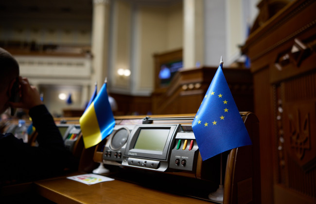 Депутаты обратились в КСУ по обеспечению гарантий трудовых прав в части перерасчета пенсий народным депутатам I-VIIІ созывов