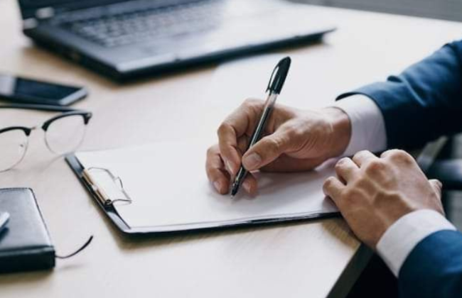 Какие изменения относительно данных о юридических лицах не нуждаются в подаче заявлений в налоговую: разъяснение