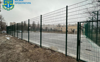 Экс-чиновников «Киевзеленстроя» подозревают в растрате более 1,3 млн гривен на ремонте сквера