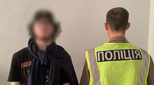 Запустил салют из окна многоэтажки: в Киеве задержали 18-летнего парня