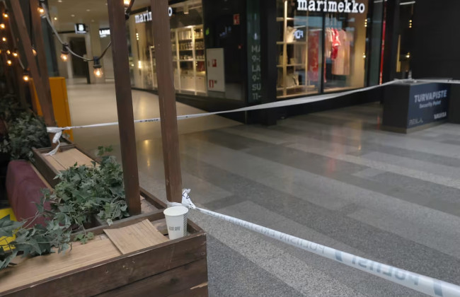 В Финляндии в ТРЦ мужчина напал с ножом на 12-летнего ребенка