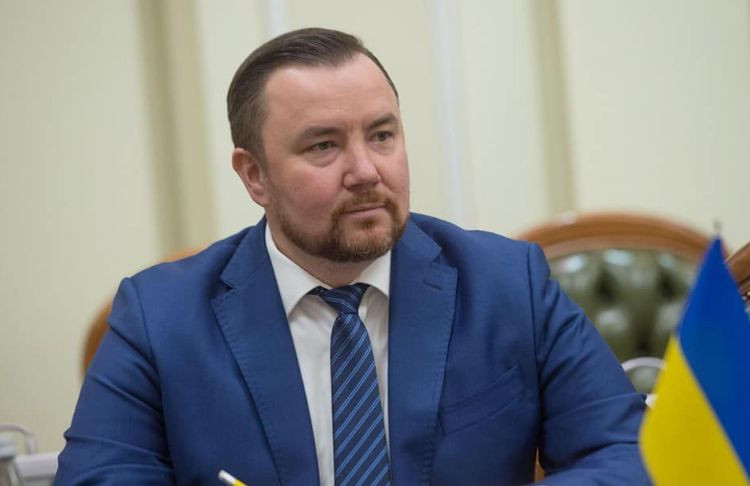Кабинет министров во время переговоров с иностранными партнерами должен учитывать позиции законодательной и судебной ветвей власти – Денис Маслов