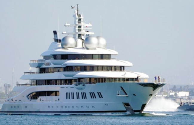 У США суд не дозволив уряду продавати арештовану яхту Amadea російського олігарха Керімова