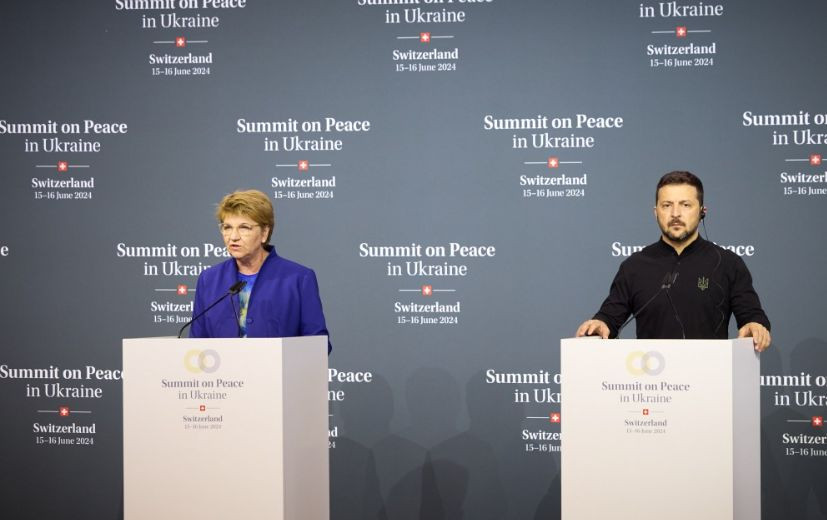 Зеленский провел встречу с президентом Швейцарии на инаугурационном Саммите мира, видео