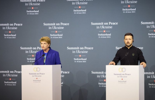 Зеленский провел встречу с президентом Швейцарии на инаугурационном Саммите мира, видео