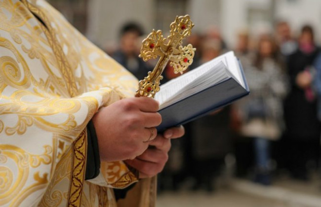 В Ивано-Франковской области священника оштрафовали на 170 гривен за домашнее насилие над дочерью