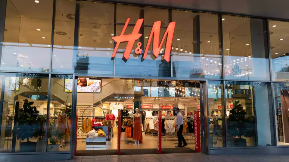 Ритейлер одягу H&M почав процес ліквідації російської компанії