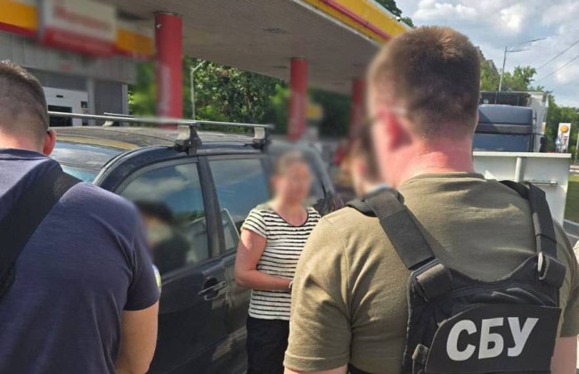 Адвокатку из Киева подозревают в подстрекательстве клиента к предоставлению $30 тысяч следователю