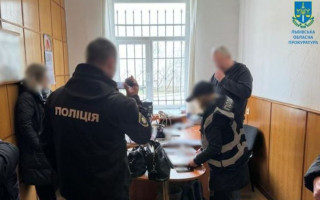 Во Львовской области разоблачили злоумышленников, которые разворовывали полезные ископаемые одной из шахт