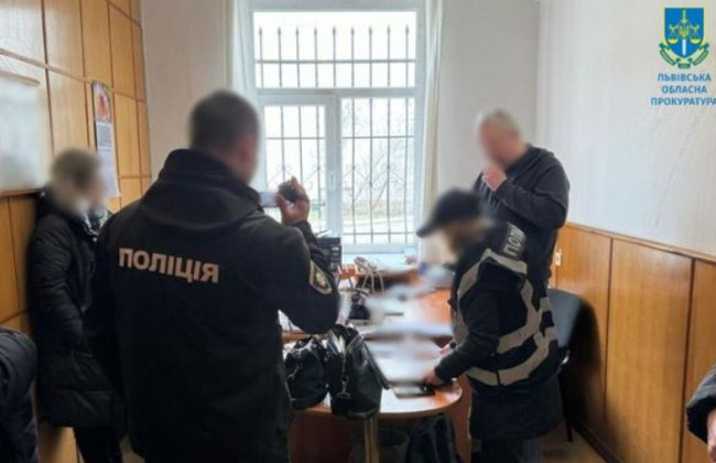 Во Львовской области разоблачили злоумышленников, которые разворовывали полезные ископаемые одной из шахт