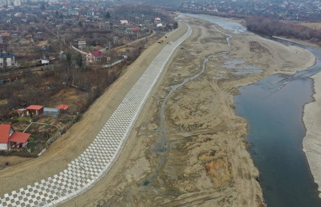 Строительство гидротехнических сооружений оказывает значительное влияние на окружающую среду, поэтому требует обязательной оценки влияния на окружающую среду – Верховный Суд