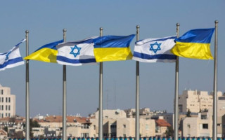 Україна вводить обмеження на в’їзд громадян Ізраїлю у відповідь на дії Ізраїлю, — посол Євген Корнійчук