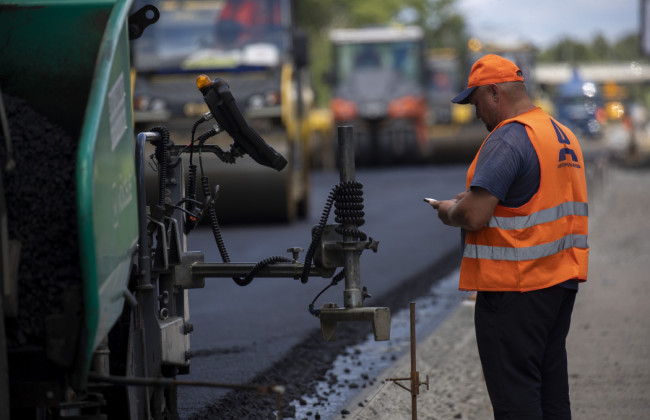 Когда откроют движение со съездами и заездами на новый путепровод на Оболони – в КГГА ответили