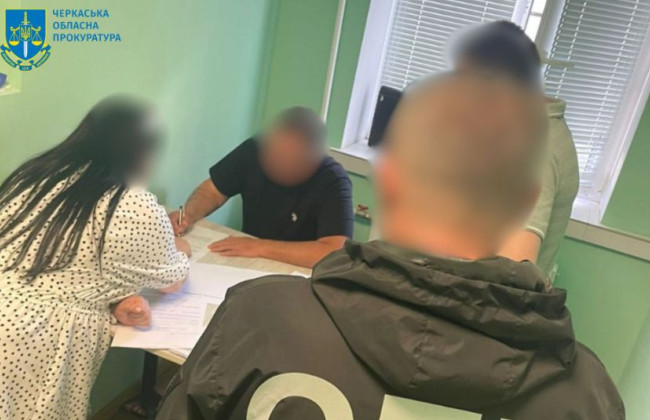 $4400 за признание непригодным к военной службе: в Черкассах разоблачили группу лиц