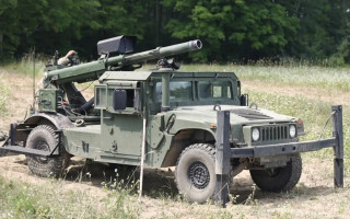 Україна отримала американську передову легку гаубицю САУ 2-CT Hawkeye