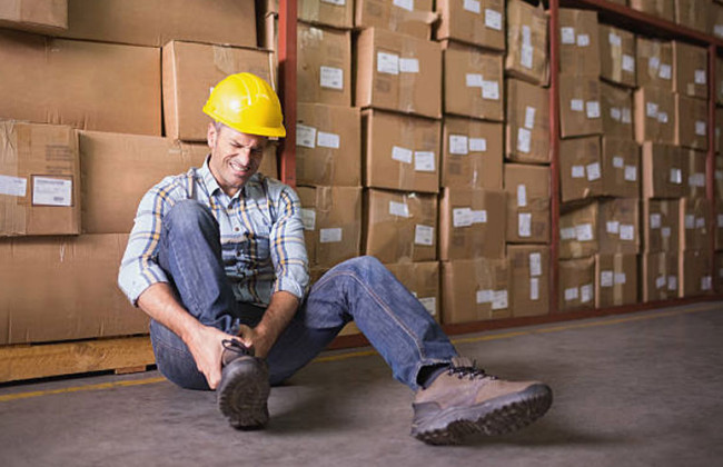 С какого времени назначается страховая выплата потерпевшему в результате несчастного случая на производстве