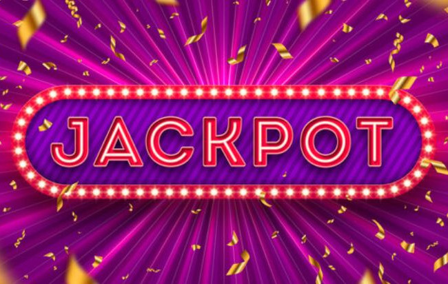 В Сингапуре мужчина сорвал джекпот в 4 млн долларов и сразу умер: кому казино отдаст выигрыш