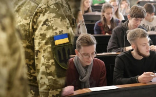 У осіб, які мали право на відстрочку з інших підстав, залишиться право вступити до аспірантури за контрактом на денну форму