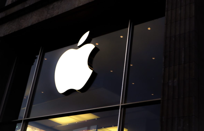 Apple планирует автоматизировать линию сборки iPhone и уволить 50% работников на заводах