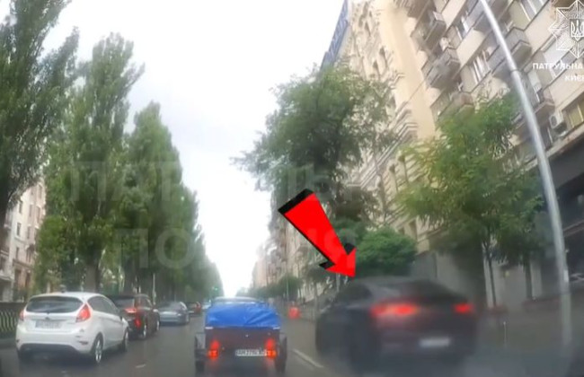 Мгновенная карма: в Киеве наказали дерзкого нарушителя ПДД, видео