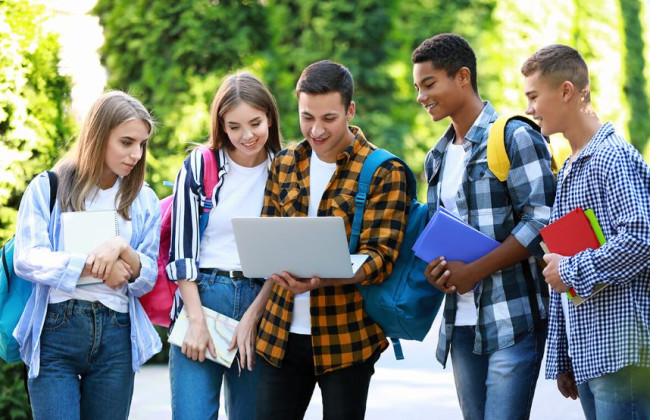 Поступление-2024: куда звонить в случае возникновения вопросов – ответ МОН