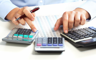 Чи можна розірвати договір про добровільну сплату ЄСВ у випадку працевлаштування: відповідь податківців