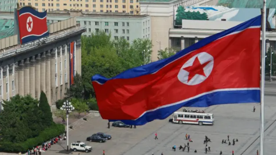 У Північній Кореї публічно стратили 22-річного хлопця, який слухав K-pop музику