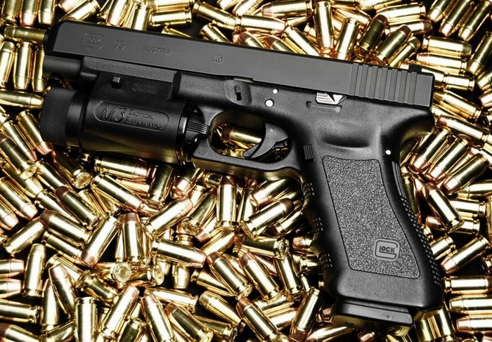 Суд виніс вирок організатору каналу нелегального продажу зброї на Волині