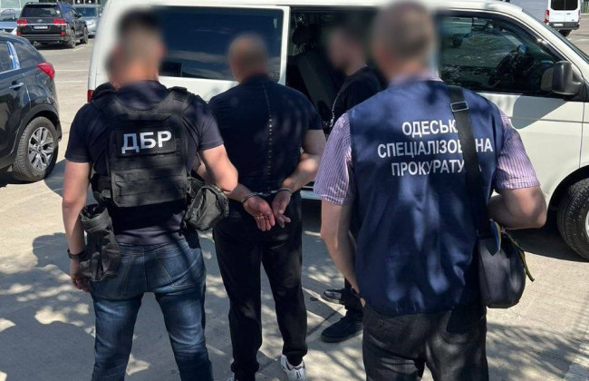 $4500 за перевод с линии боевого соприкосновения в тыловую часть: на взятке взяли военного