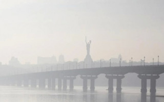 Киян попередили про забруднення повітря через спеку